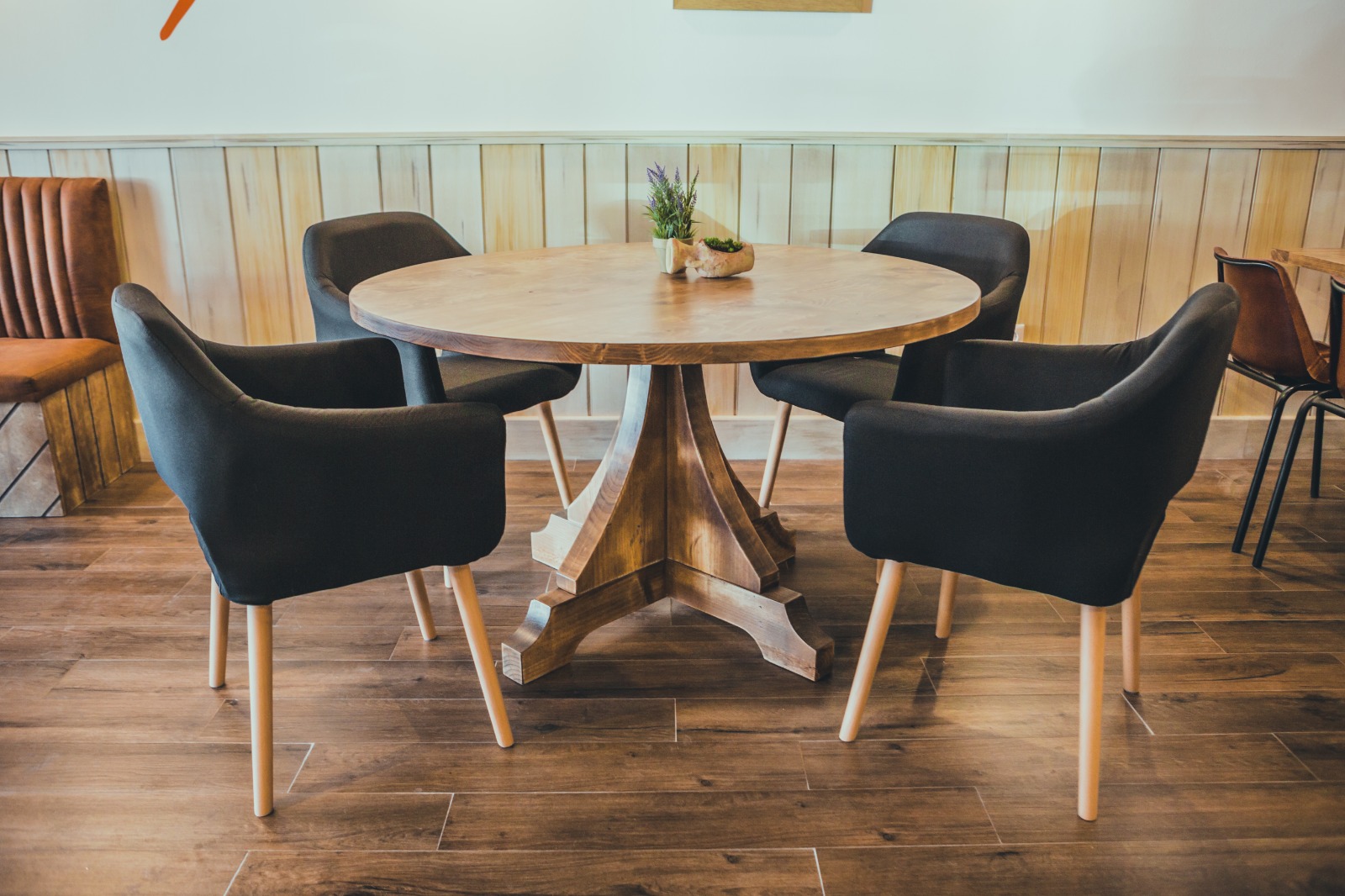 mesa comedor redonda madera maciza
