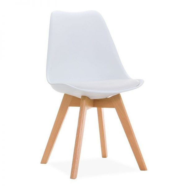 silla blanca con patas de madera