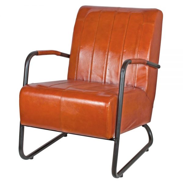 sillón industrial tapizado en cuero marrón