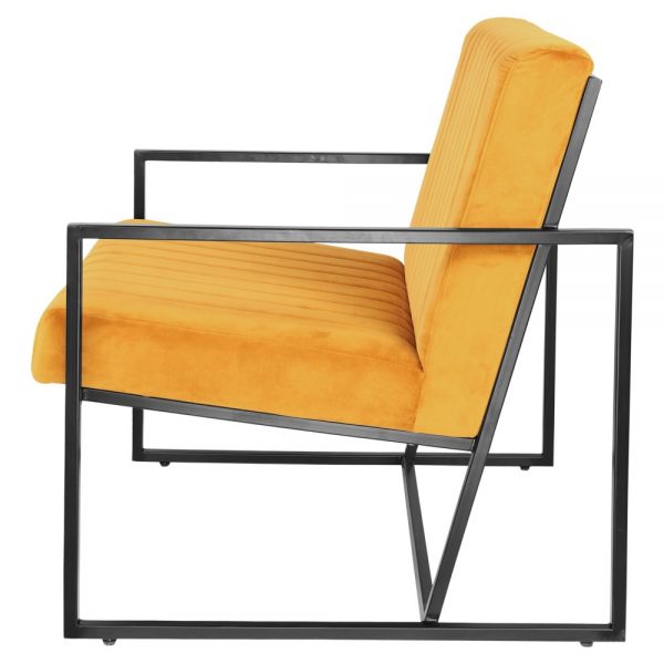 sillón estructura metal negro y tapizado amarillo mostaza